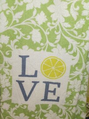 "LOVE" Kitchen Towels Set